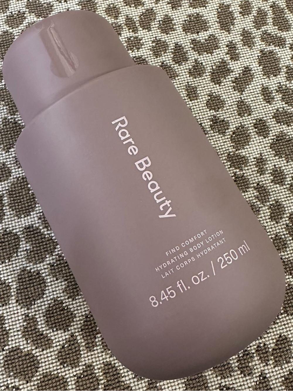 New & Sealed Rare Beauty Find Comfort Niacinamide Hydrating Body Lotion~8.45oz
